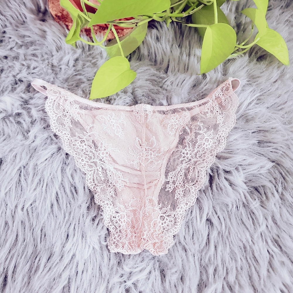 Jessica Simpson Intimate Silky Lace Cheeky Low Rise See Through Panty - Picture 2 of 4